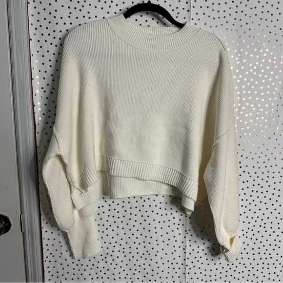 Free people  White Women's Sweater - Picture 1 of 9